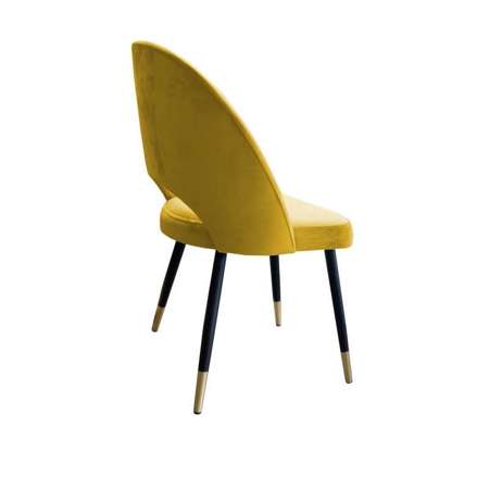 Żółte tapicerowane krzesło LUNA materiał MG-15 ze złotą nóżką